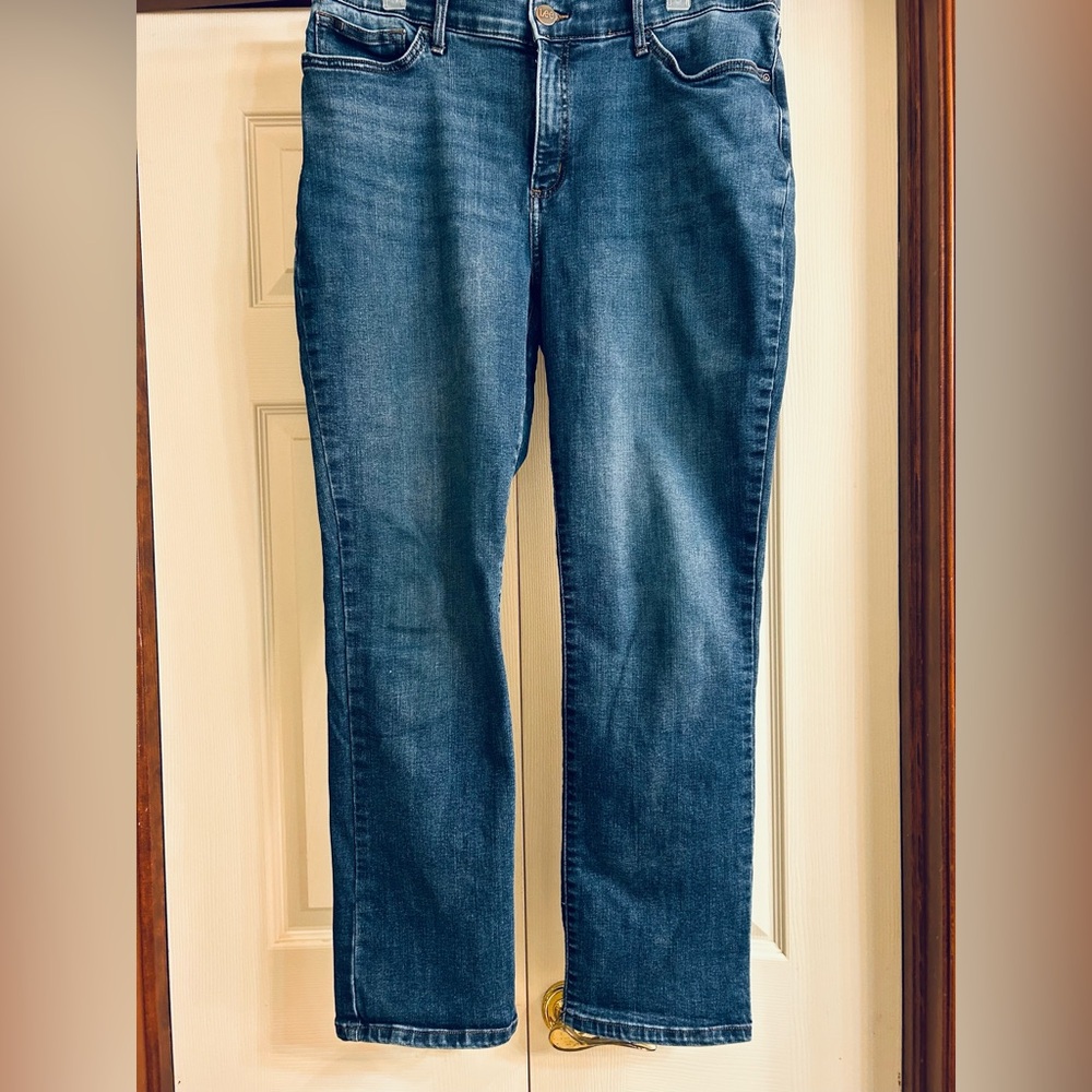 Lee Regular Fit Mid Rise Straight Leg Denim Jeans
